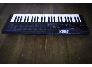 Korg Poly-800 v2 (72766)