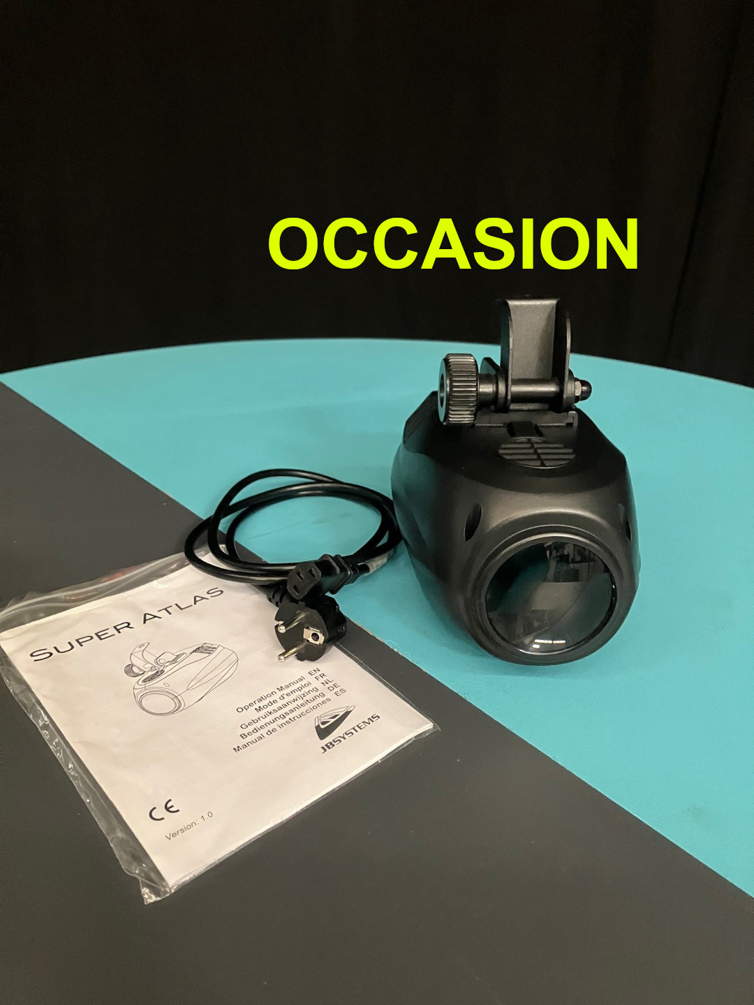 Vends d'occasion JB SYSTEMS Super Atlas jeu de lumière Led