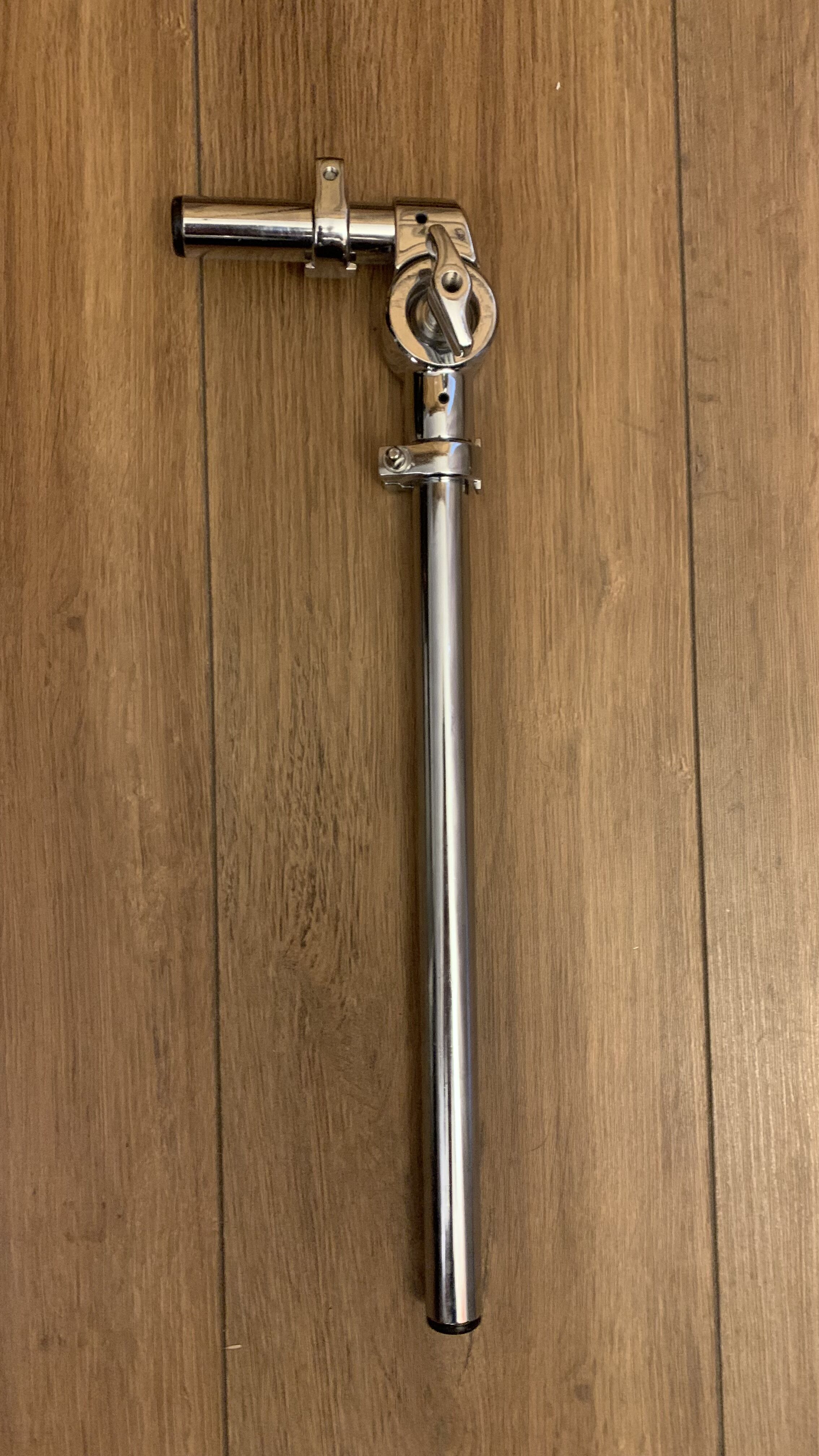 Vends Pearl Drums Hardware TH88i Support De Tom long cranté