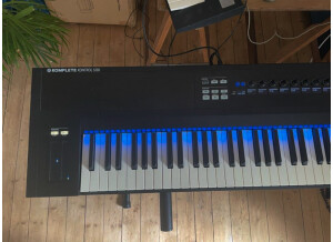 Native Instruments Komplete Kontrol S88 (78540)