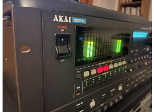 akai-professional-dr8-6313779