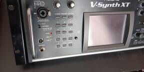 Roland v synth  XT