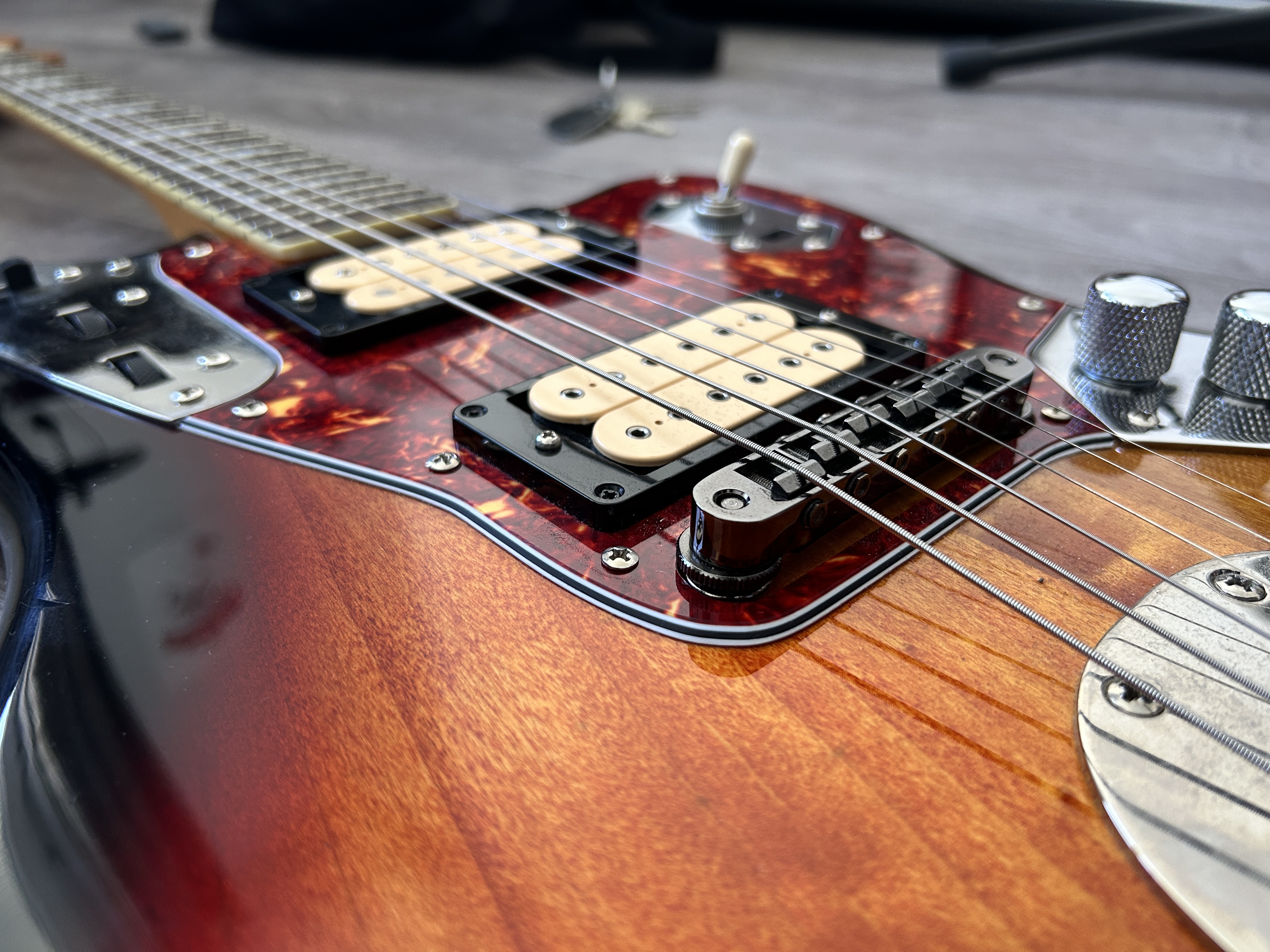 Squier Classic Vibe ‘70s Jaguar (7630)