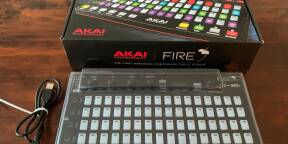 Akai Professional Fire + Decksaver
