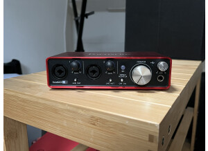 Focusrite Scarlett2 2i2 (49607)