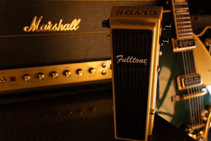 2025 Limited Edition Gold Clyde DeluxeTOP 2025 Limited Edition Gold Clyde DeluxeTOP