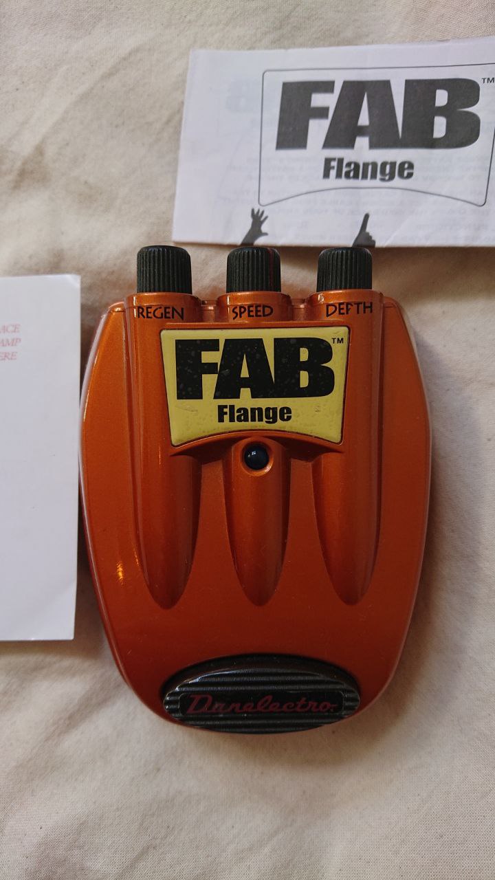 Danelectro Fab Flange