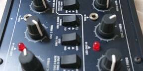 Weird Sound Generator Synth