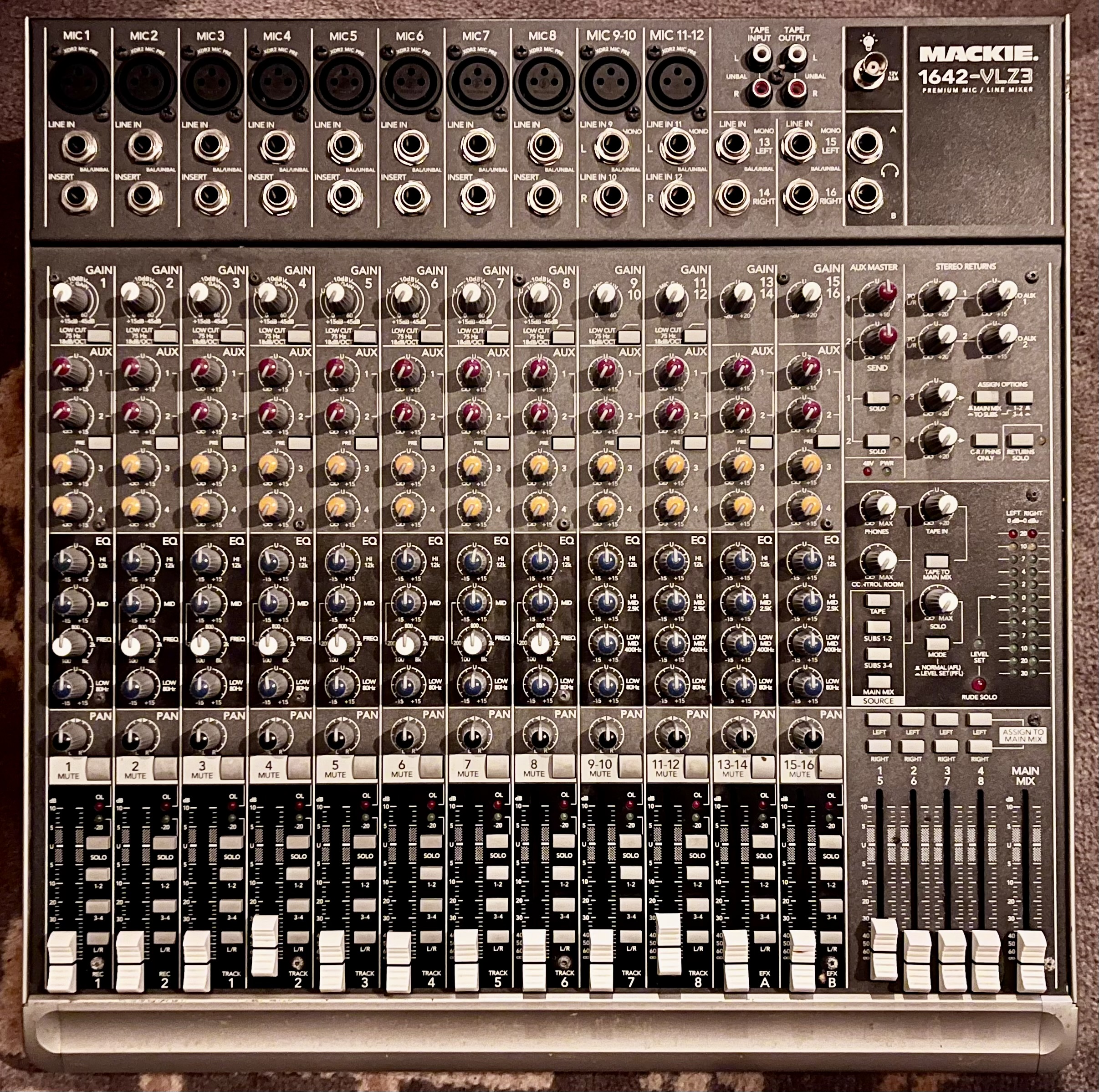 Table de mixage Mackie VLZ3 PRO 1642