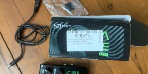 Source Audio Ultrawave - disto/tremolo/eq/preamp
