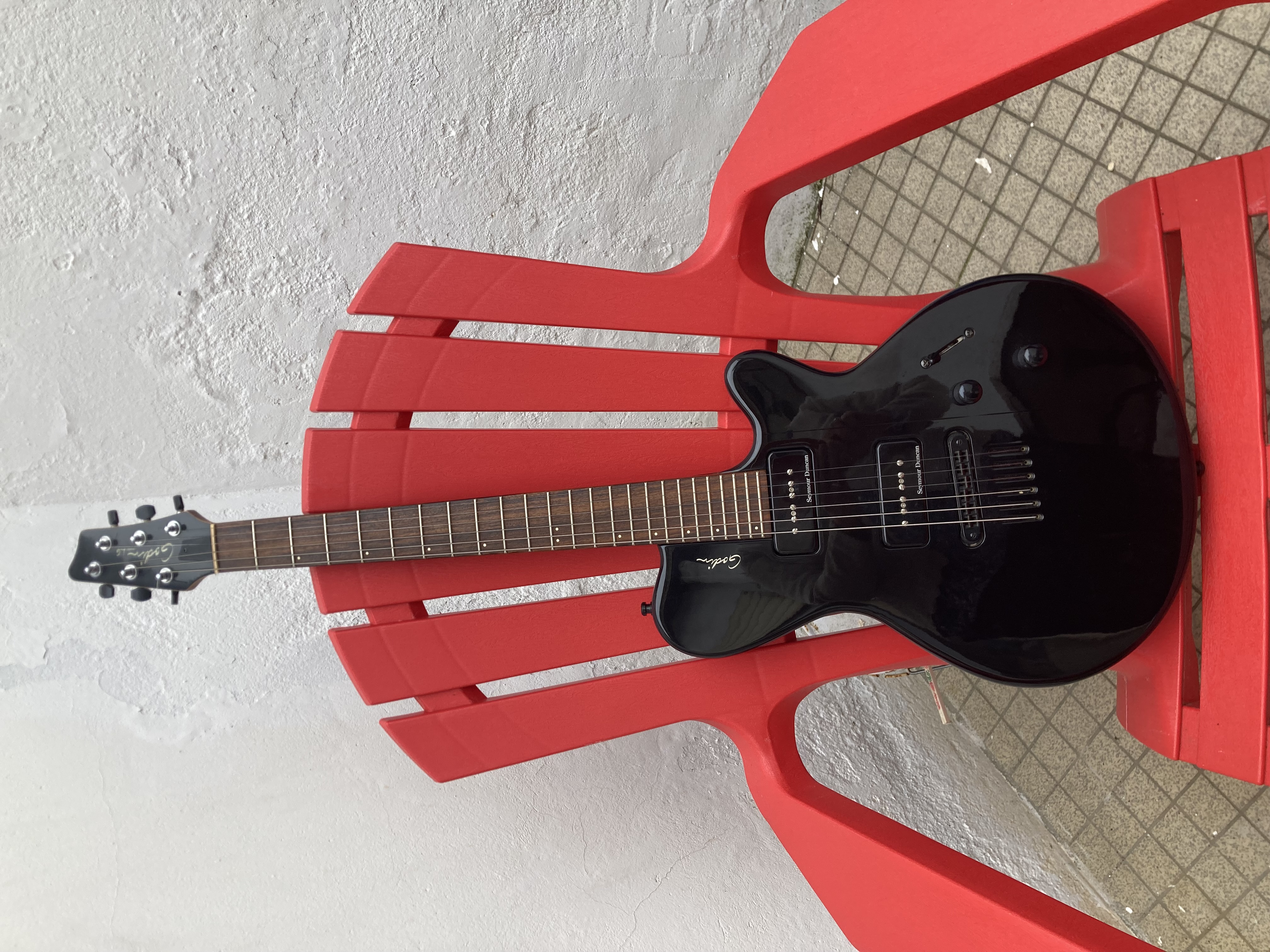 Vends guitare Godin LG P90