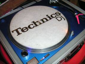 Technics SL-1210 MK2