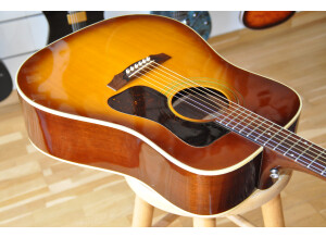 Guild D-40 (40455)