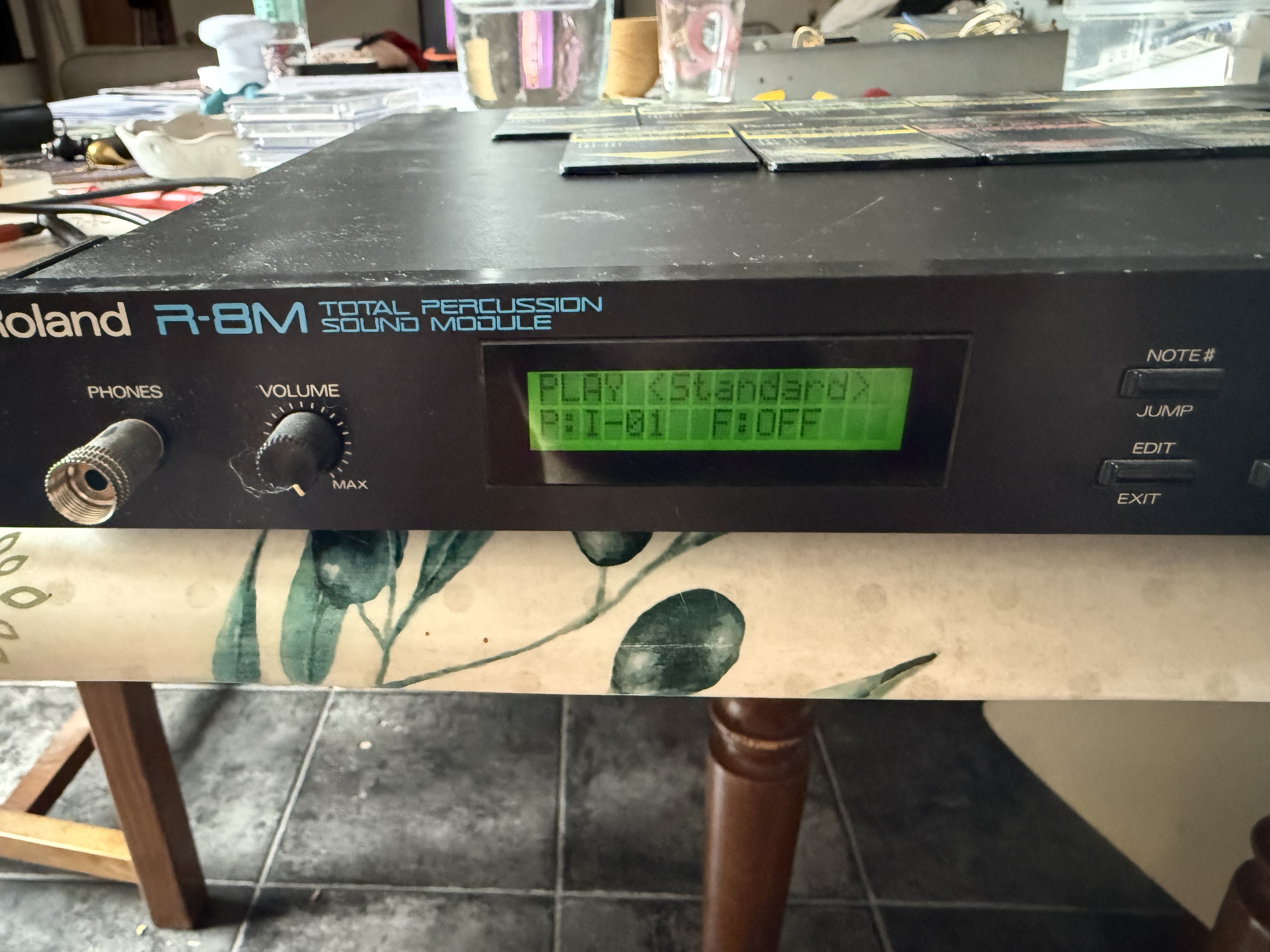 Roland R-8M (27618)