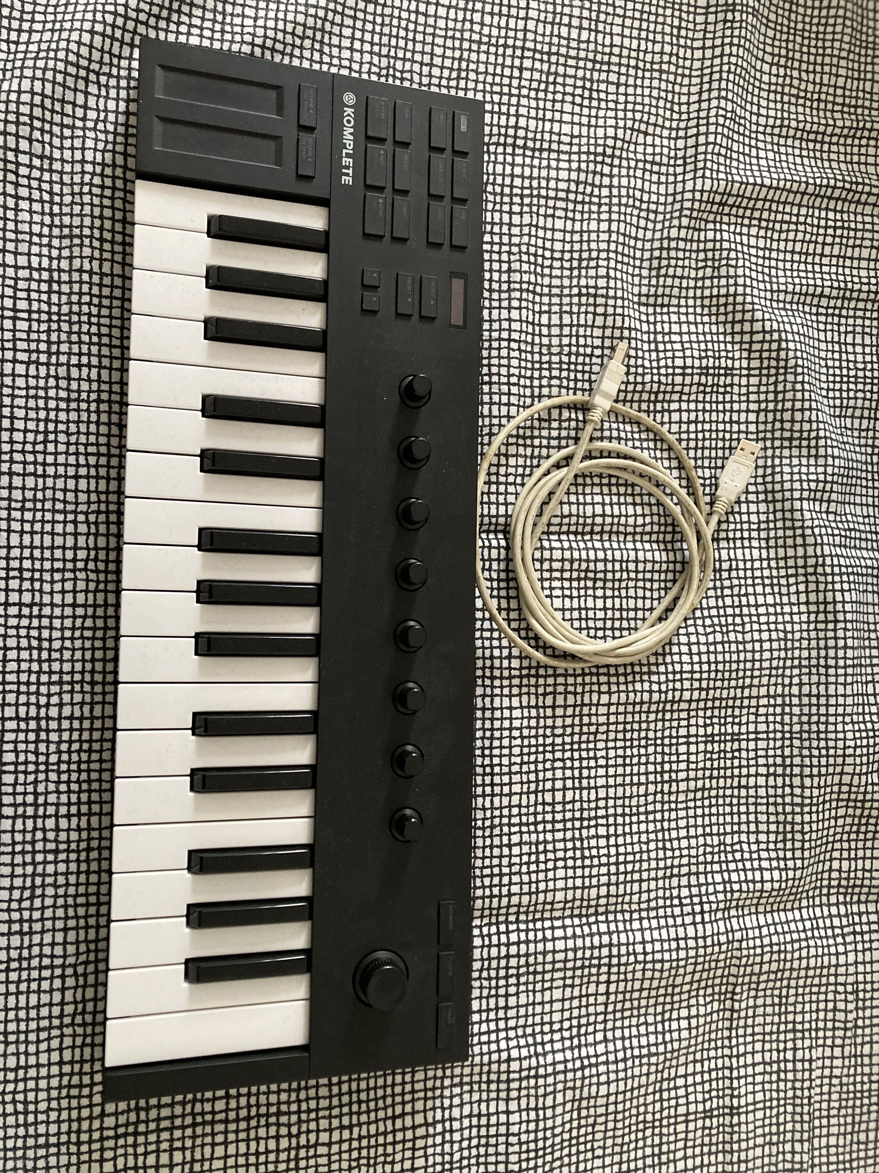 Native Instruments Komplete Kontrol M32