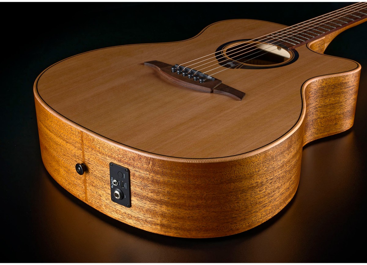 L&acirc;g HV10ACE : HV10ACELifestyle