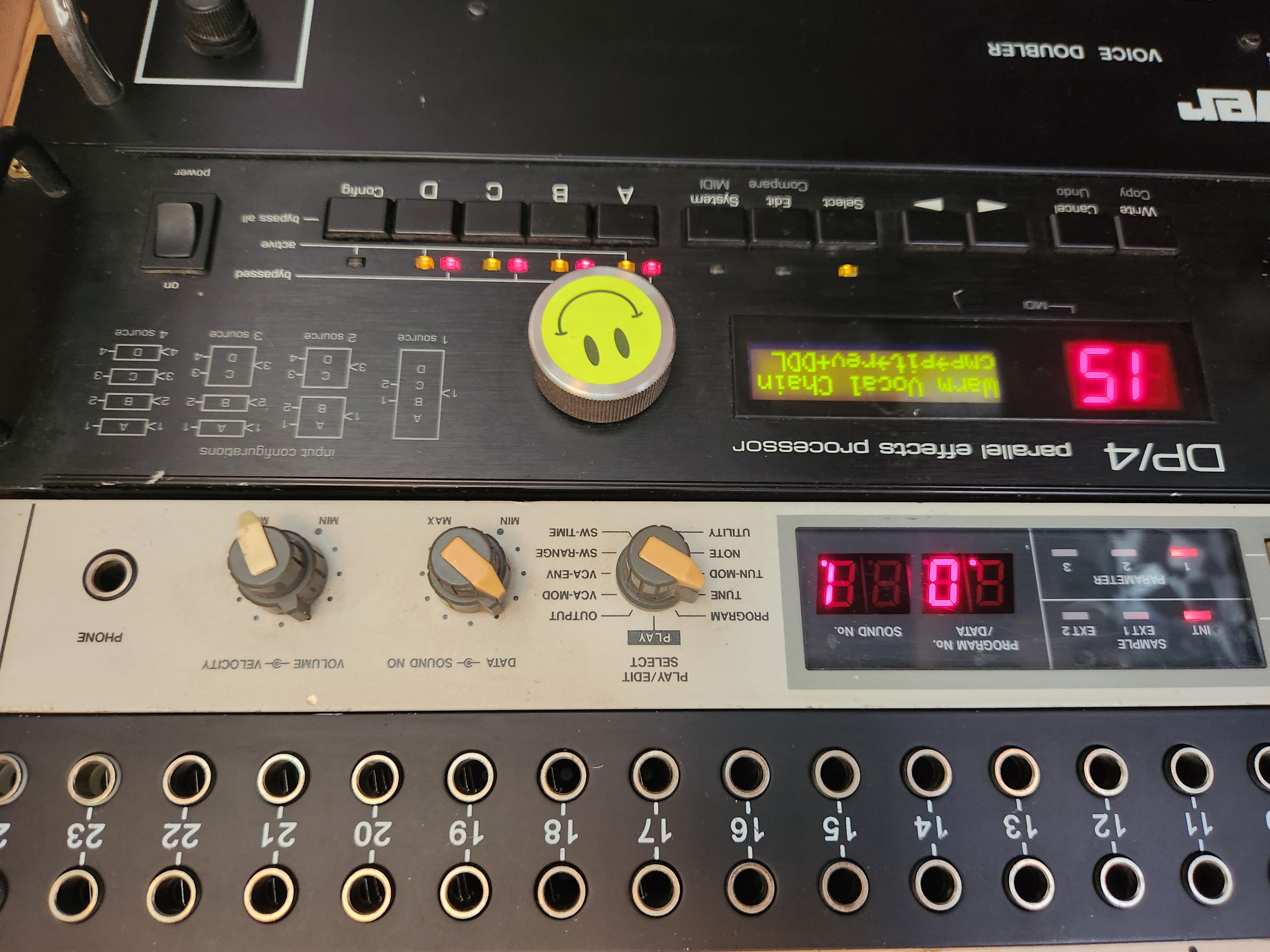 Vends XE8 akai expander