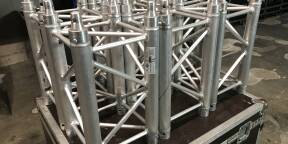Vends structures carrées 290mm/long 50cm