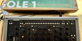 Console 1 mk2  en parfait état + cadre de rackage + savedecker