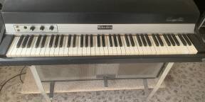 Fender Rhodes 73 Mark I Suitcase de 1975