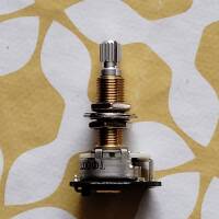 Potentiomètre Tonalité EMG Solderless Et A Souder Long