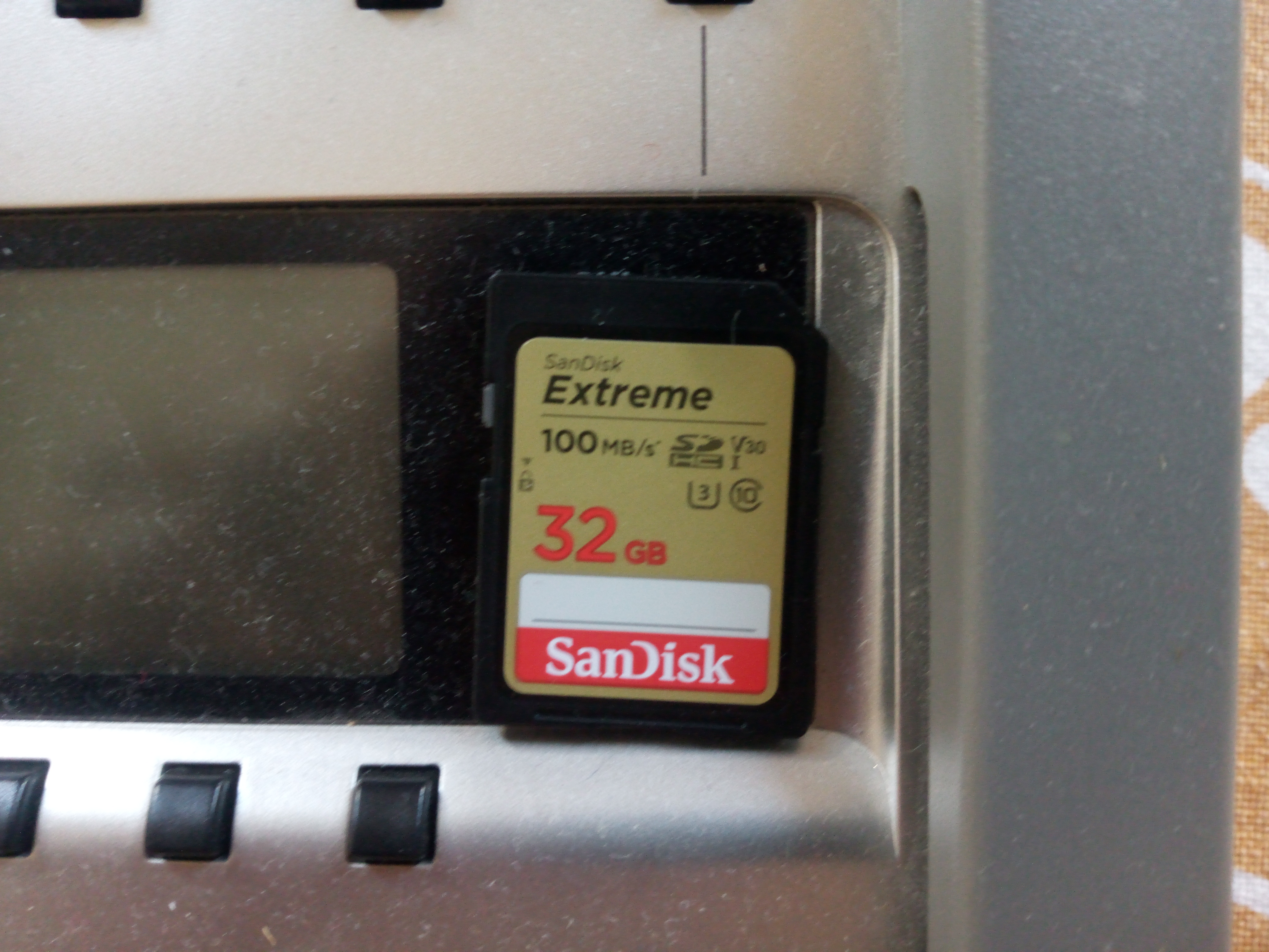 Zoom R24 (32530)
