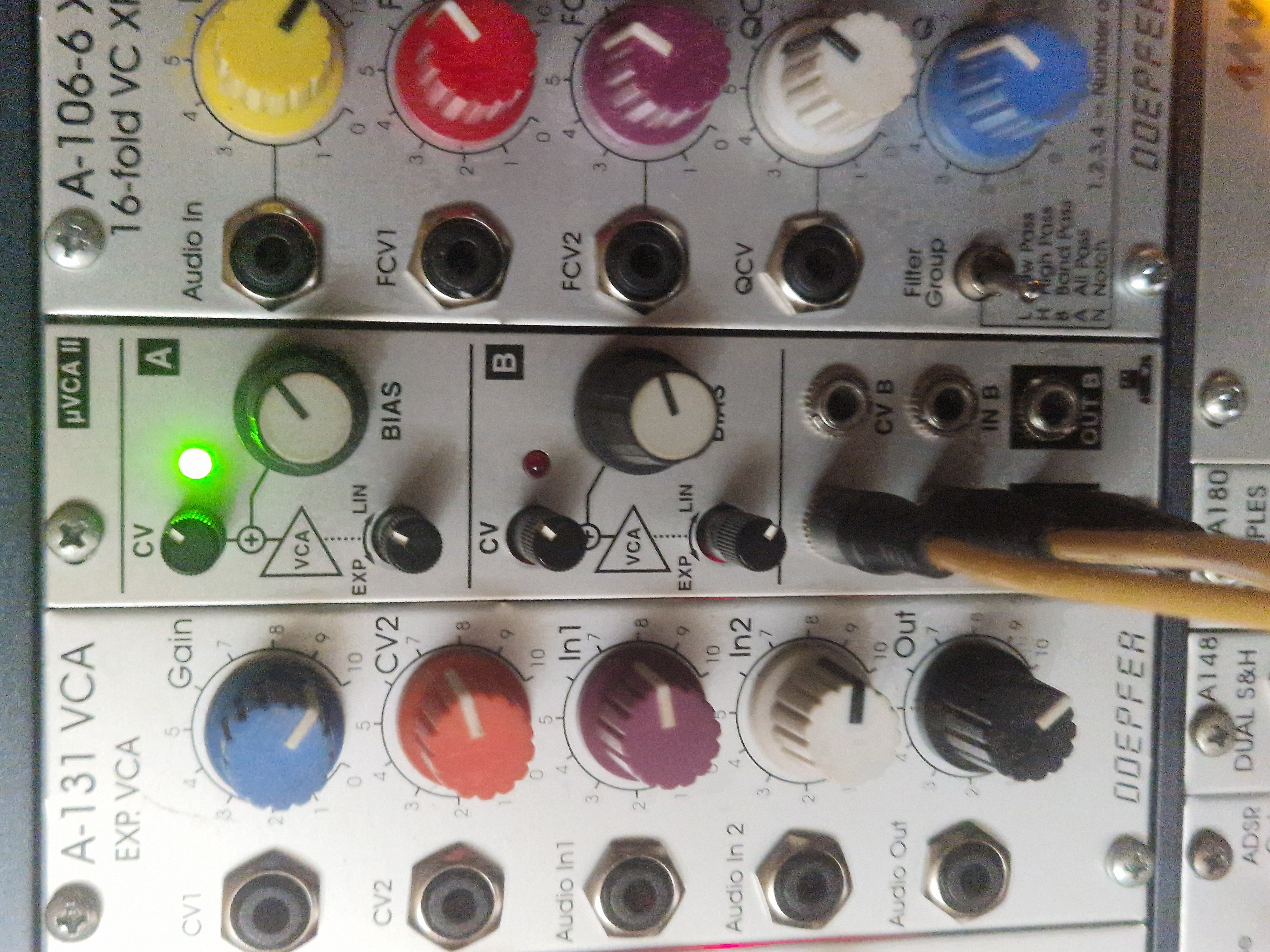 vends Intellijel µVCA