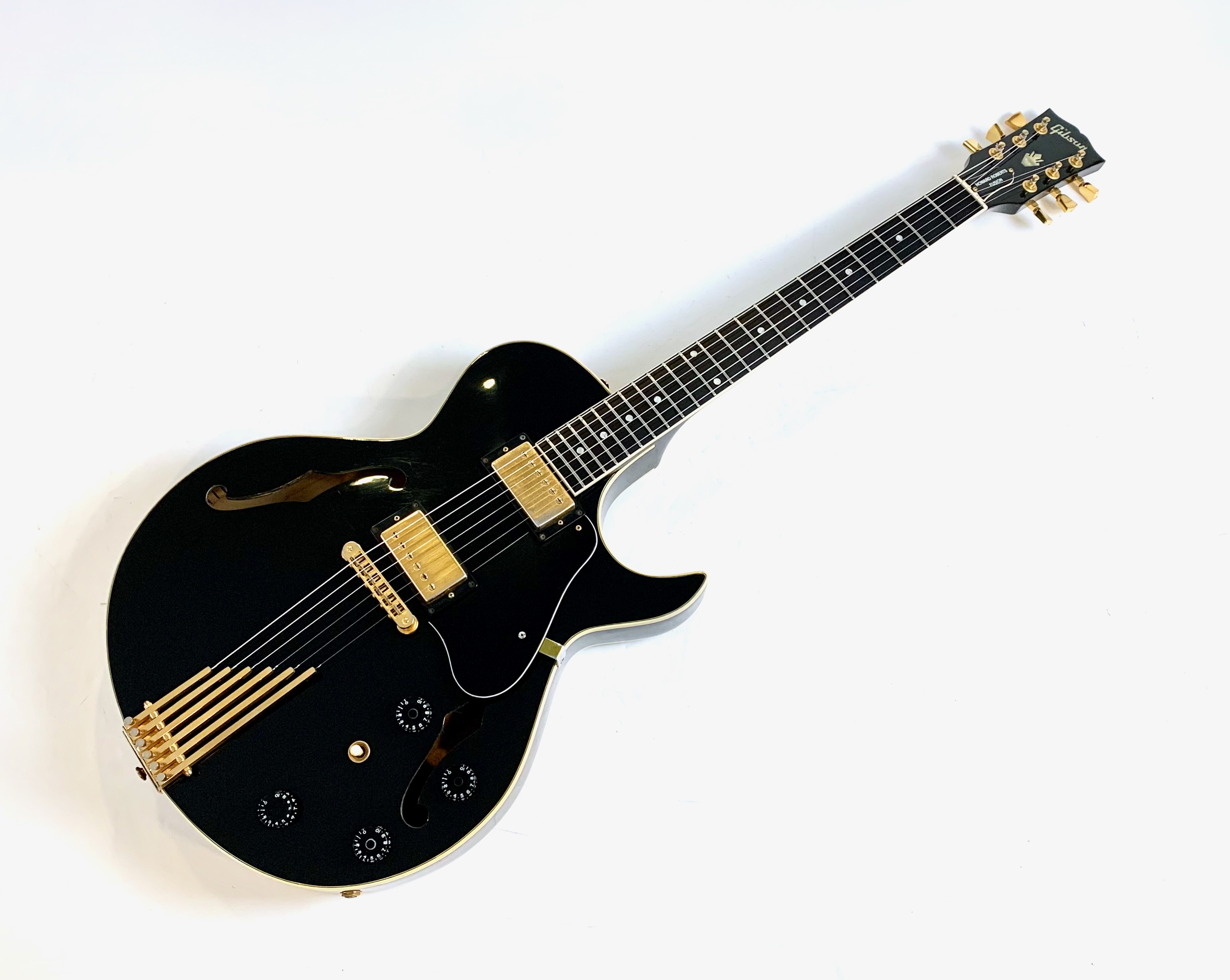 Gibson Howard Roberts Fusion III 1997 Ebony
