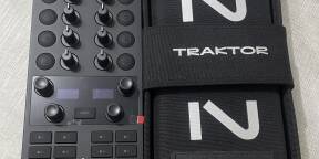 kontrol X1 MK3 & modular bag