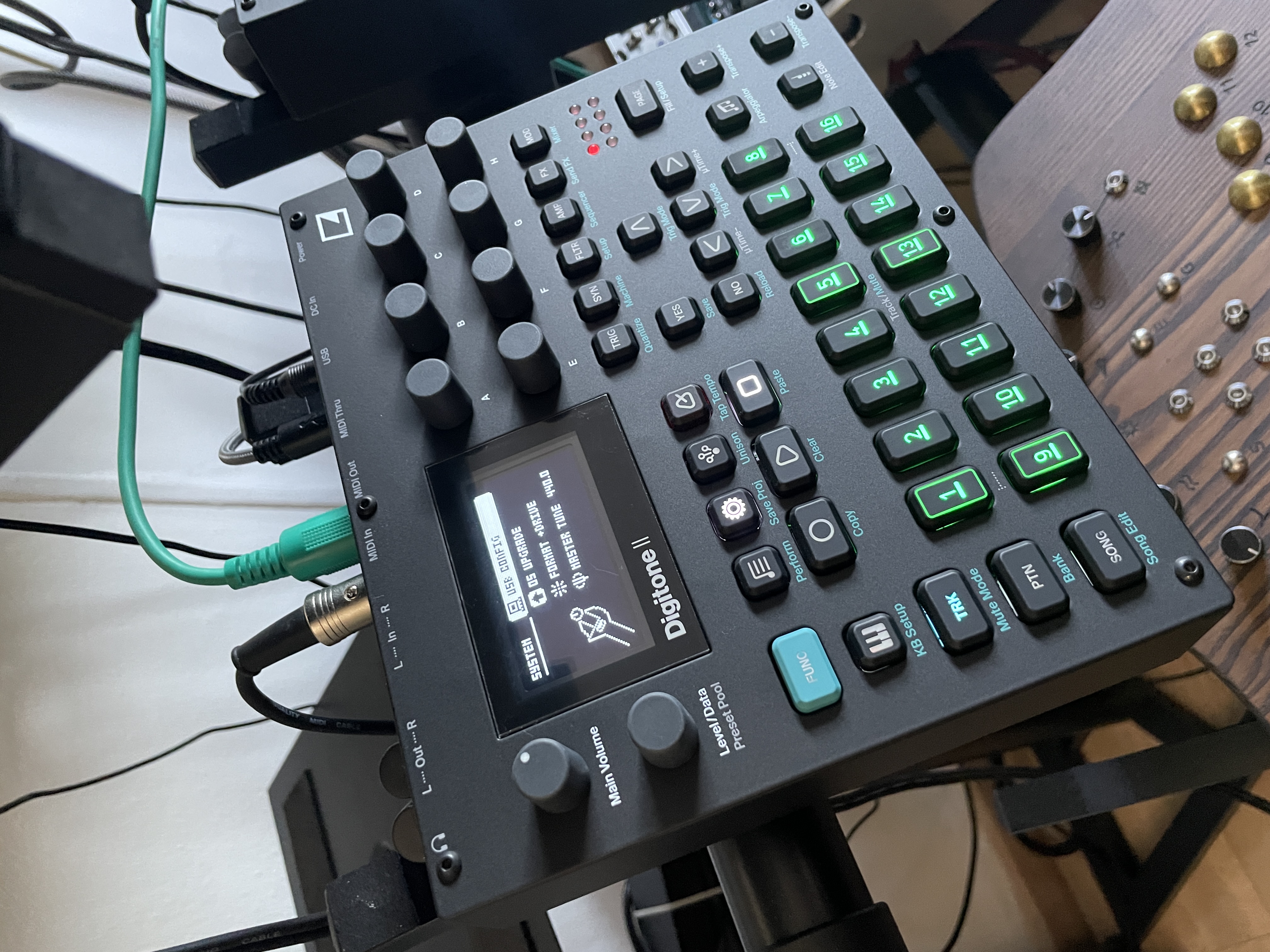 (Vendu) Elektron Digitone mk2