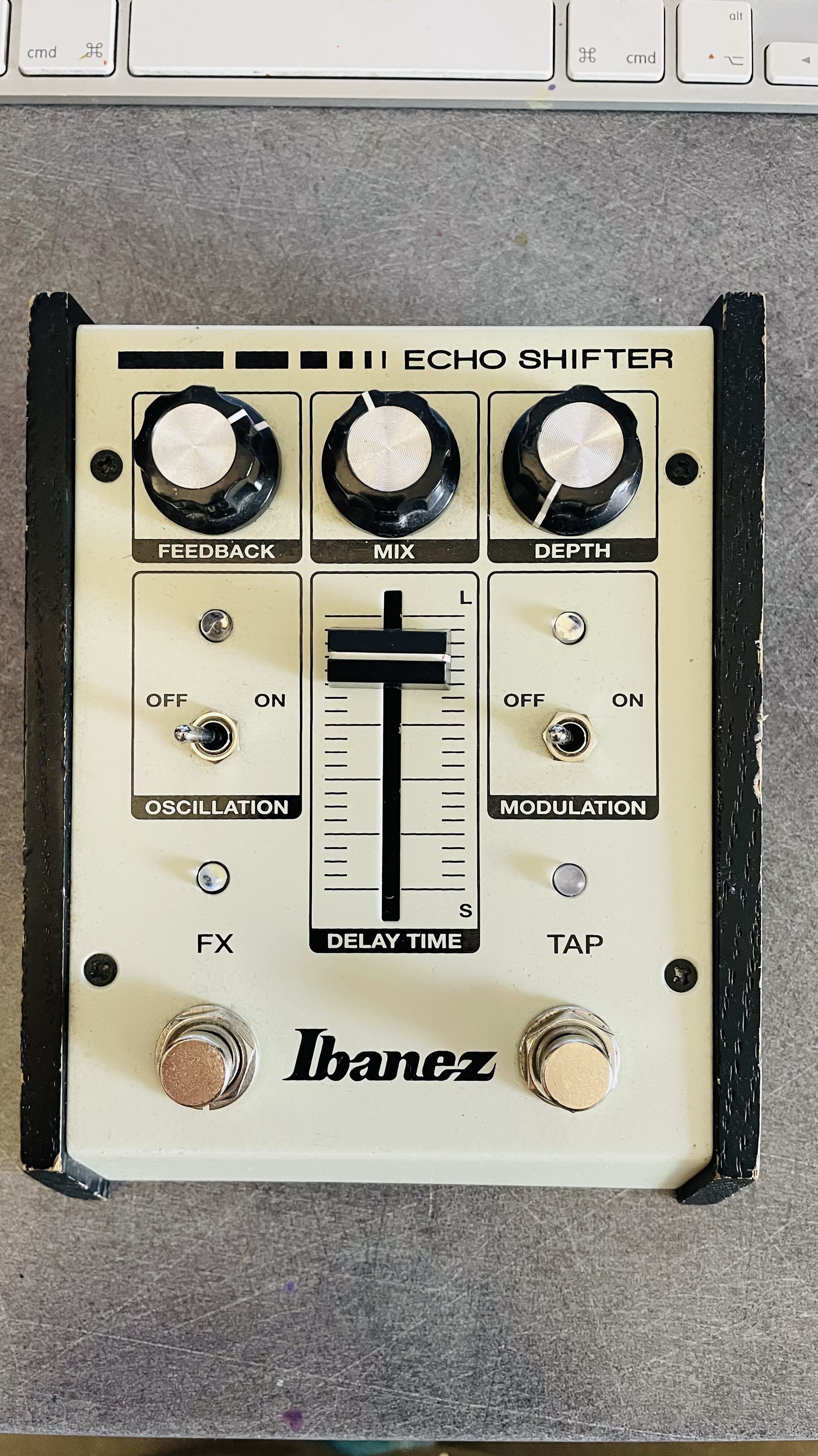 Vends Delay IBANEZ Echo Shifter ES2