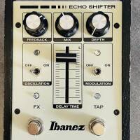 Vends Delay IBANEZ Echo Shifter ES2