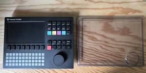 Polyend Tracker + decksaver + housse de transport