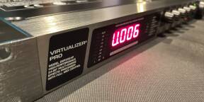 Vends Multi-effets Studio Behringer Virtualizer Pro DSP2024P