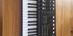Vend hydrasynth deluxe