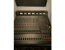 Yamaha M 1516 (73776)