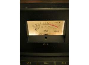 Yamaha M 1516 (24424)