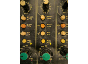 Yamaha M 1516 (33413)