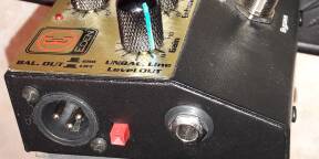 Vends Preamp Eden Amplification WTDI Direct Box