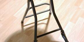 Tabouret de bar guitare basse Ibanez