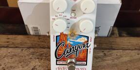 Electro-Harmonix Canyon Delay
