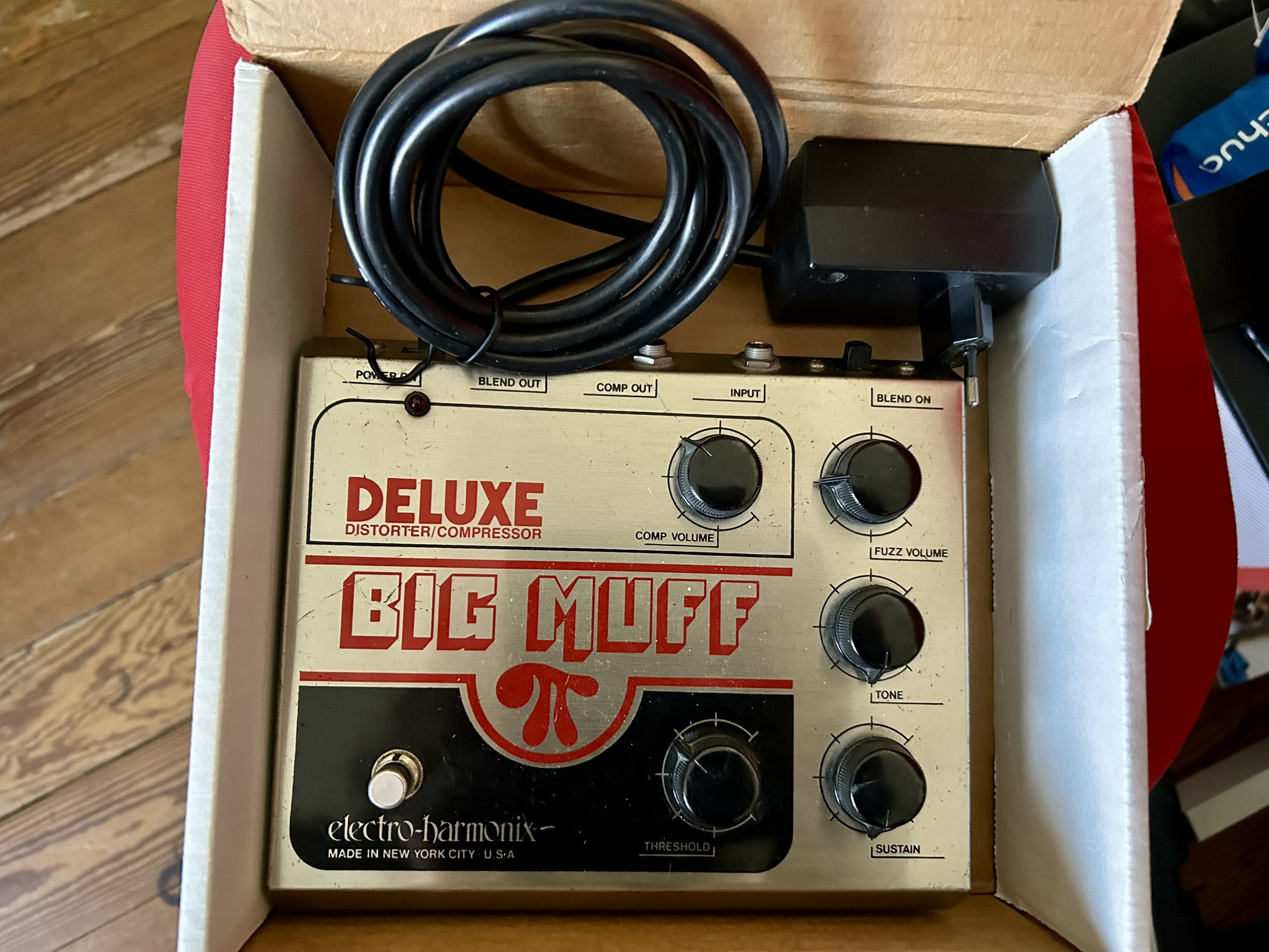 Vends pédale EHX Big Muff Pi Deluxe