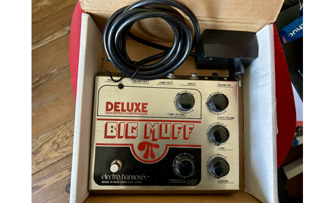 EHX Big Muff Pi Deluxe