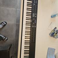 Vends controleur Arturia Keylab 88 Essential