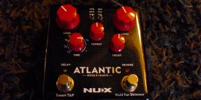 nUX Atlantic Reverb+Delay comme neuve, complète boîte + alime