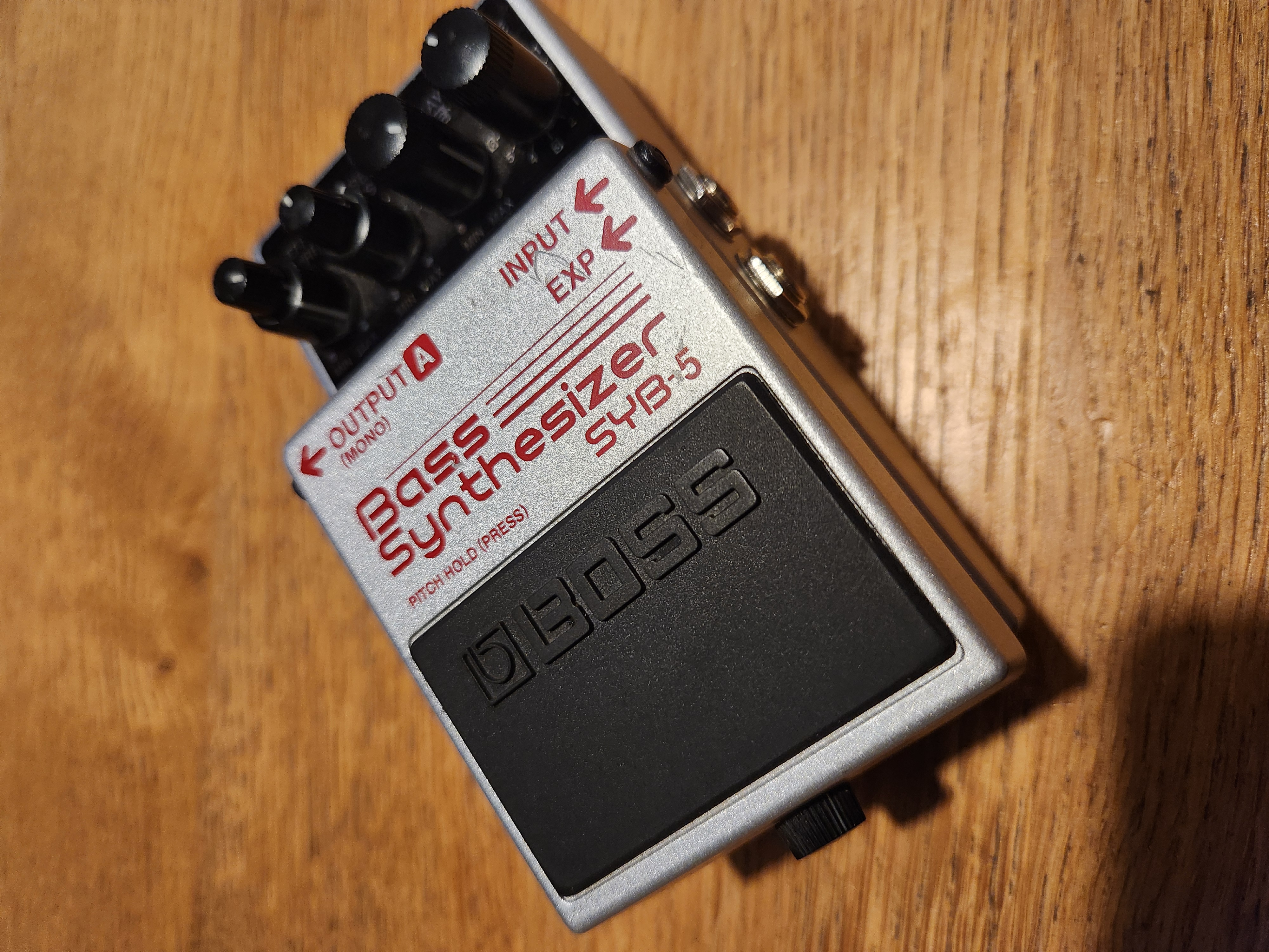 Vends Boss SYB-5 Bass Synthesize