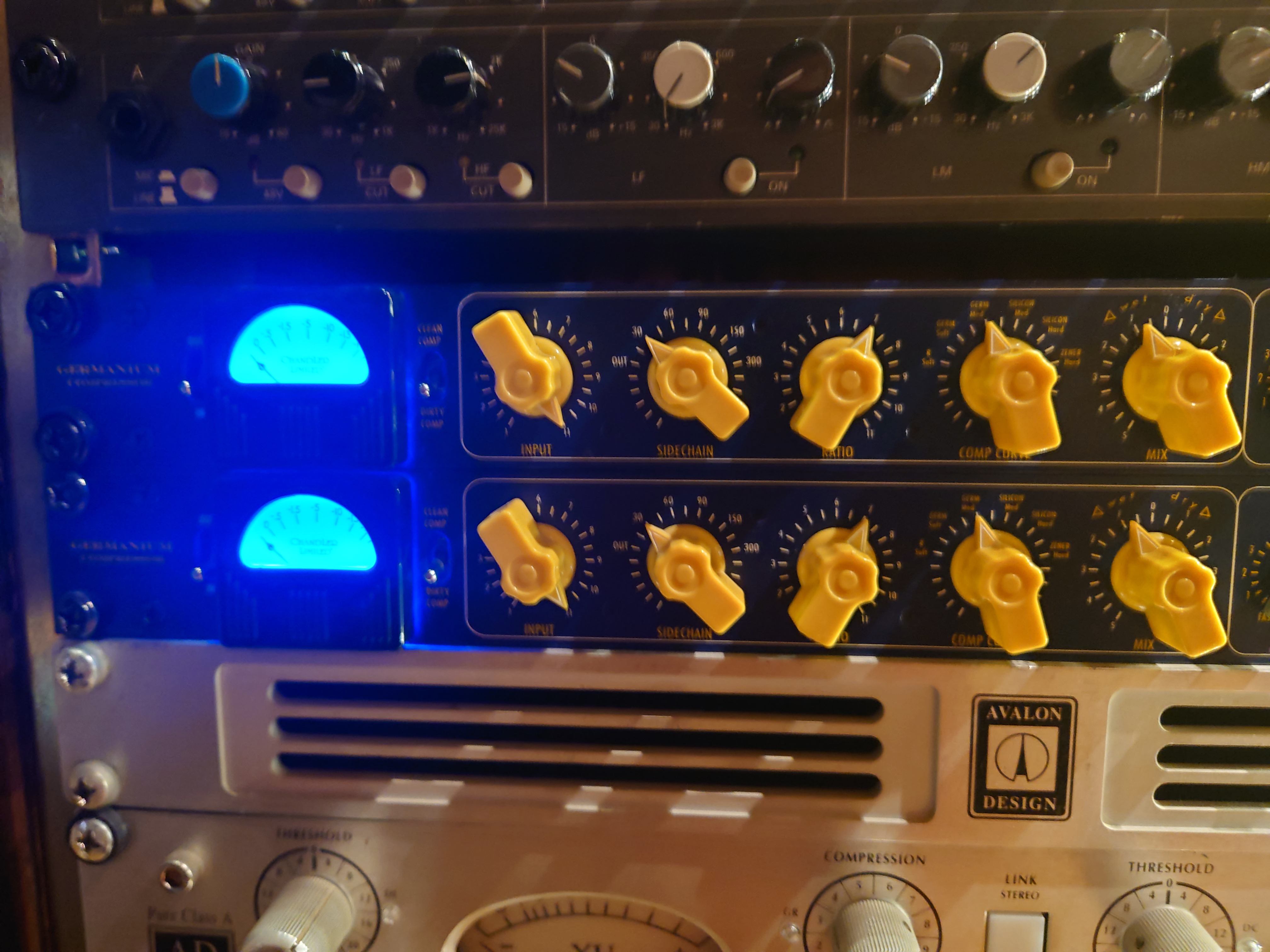 Vds 2 Chandler Limited Germanium Compressor