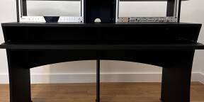 Bureau de studio Glorious Workbench