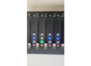 iCon Platform M+ (69348)