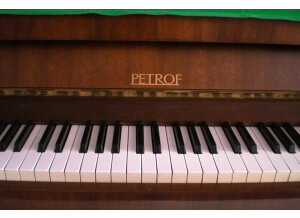 Petrof Piano droit